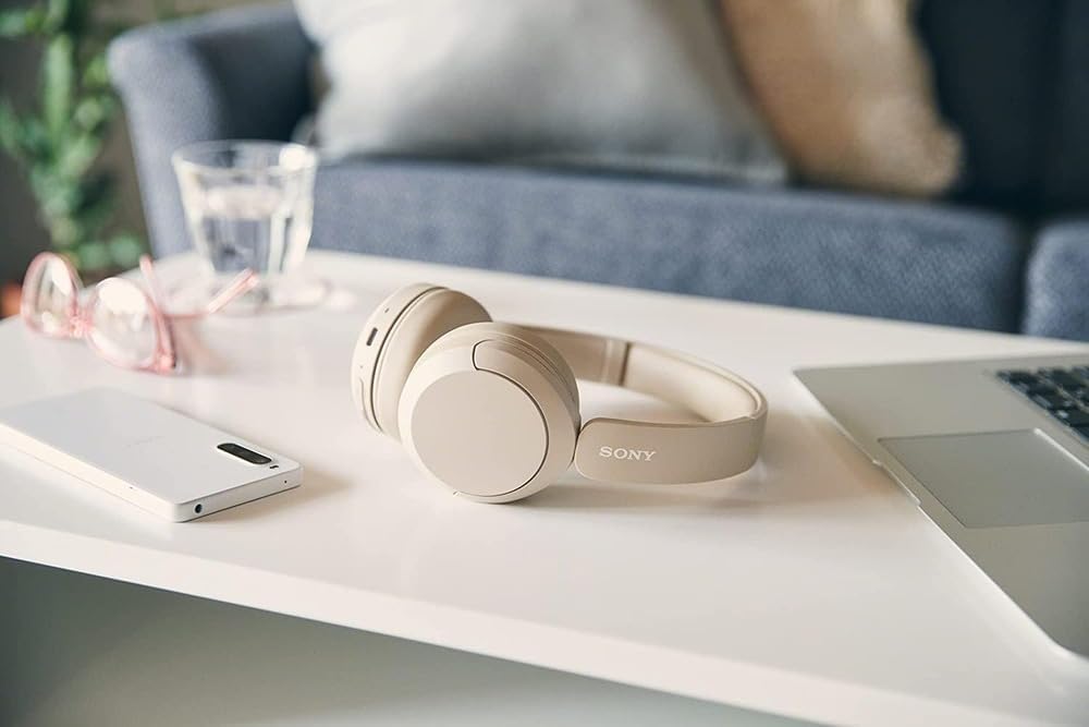 Sony WH-CH520 Wireless Headphones, 50 hours battery life, Clearer hands-free calling, Multipoint Connection, On-ear style, Cream, UAE Version - 1-Year warranty